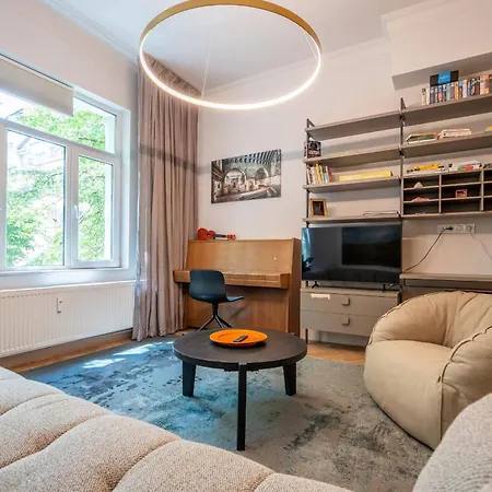 Calm& Homey 1 Bdrm Flat At Sofia's Old Centre Apartment Sofia