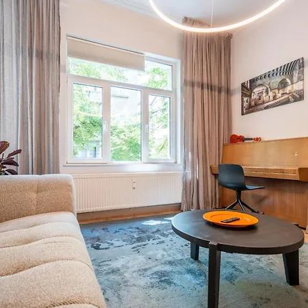 Calm& Homey 1 Bdrm Flat At Sofia's Old Centre