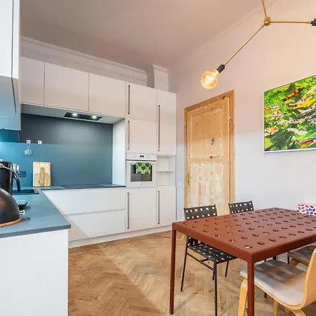 Calm& Homey 1 Bdrm Flat At Sofia's Old Centre